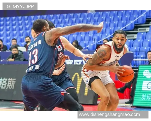 南京篮球队与武汉篮球队赛后技术分析与战术总结 南京篮球队与武汉篮球队赛后技术分析与战术总结